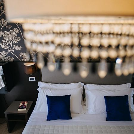 Hotel Lalla Beauty & Relax Чезенатико Экстерьер фото