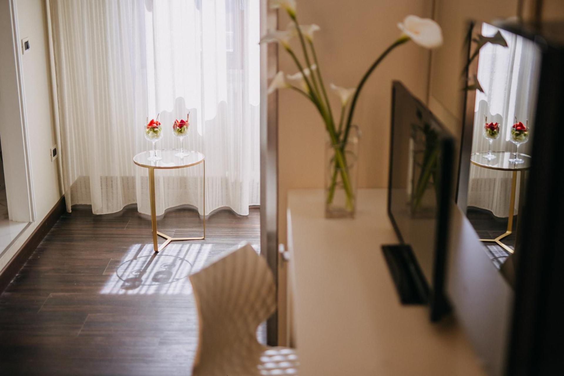 Hotel Lalla Beauty & Relax Чезенатико Экстерьер фото