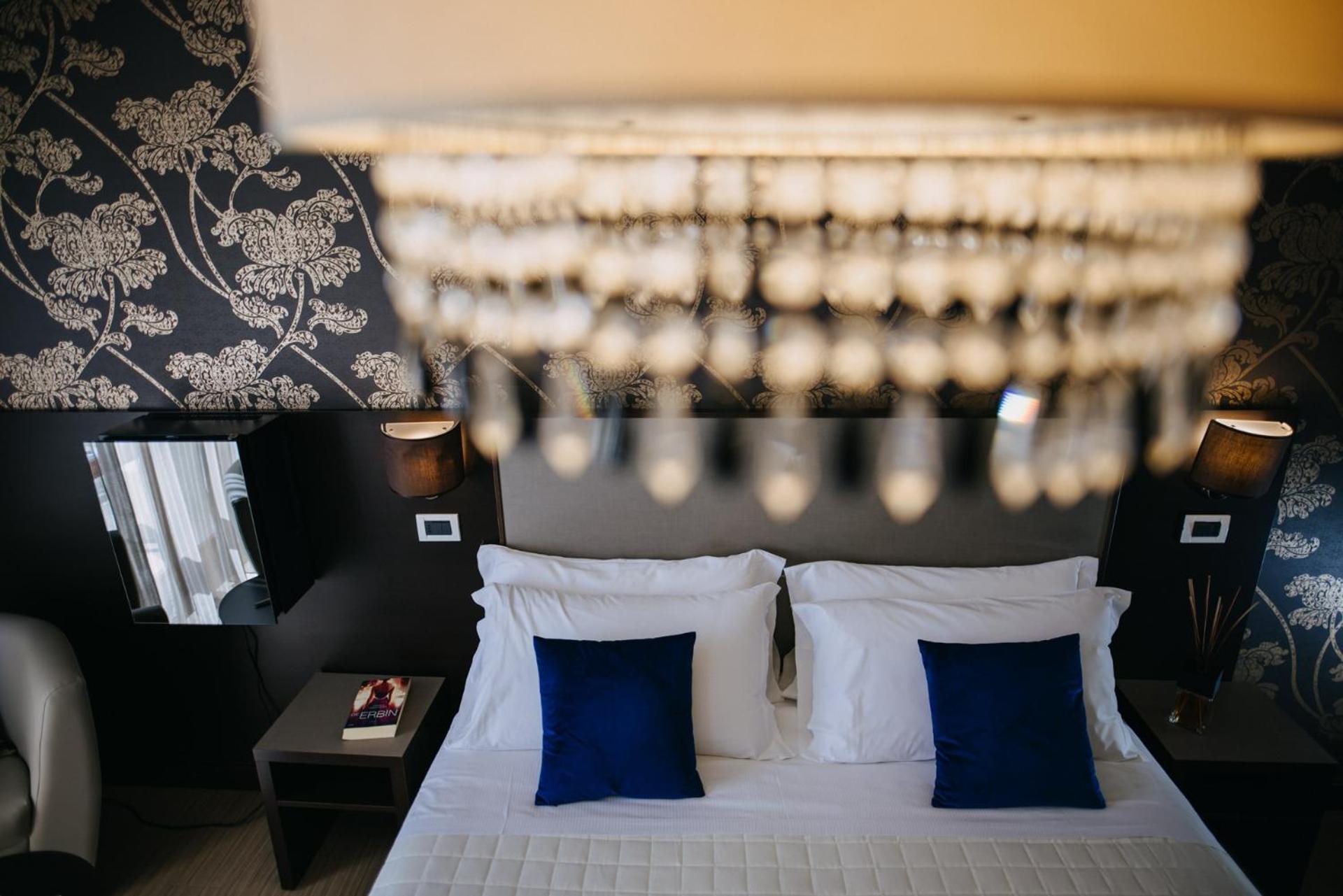 Hotel Lalla Beauty & Relax Чезенатико Экстерьер фото