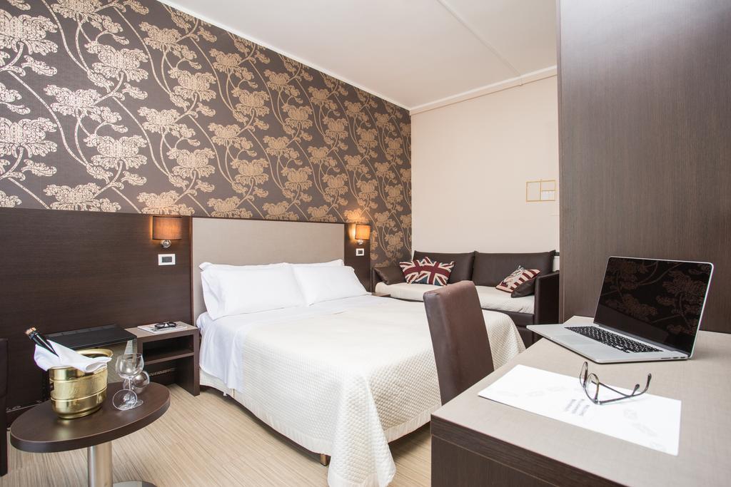 Hotel Lalla Beauty & Relax Чезенатико Экстерьер фото